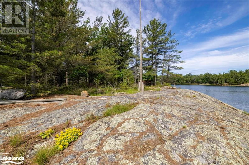 22 A30 Island  Pointe au Baril, P0G1K0 | Image 16