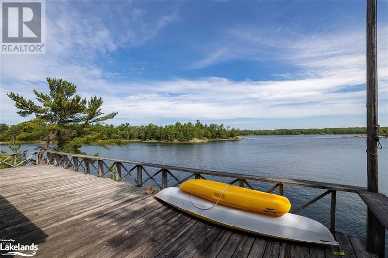 22 A30 Island  Pointe au Baril, P0G1K0 | Image 22