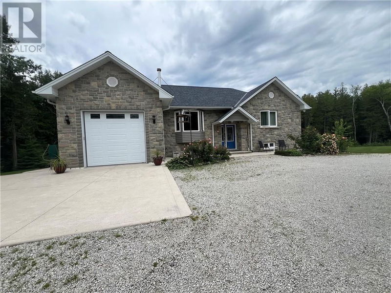 109 PIKE Street  Northern Bruce Peninsula, N0H1W0 | Image 2