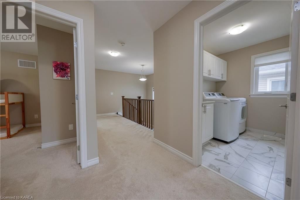 621 HALLOWAY Drive Image 31