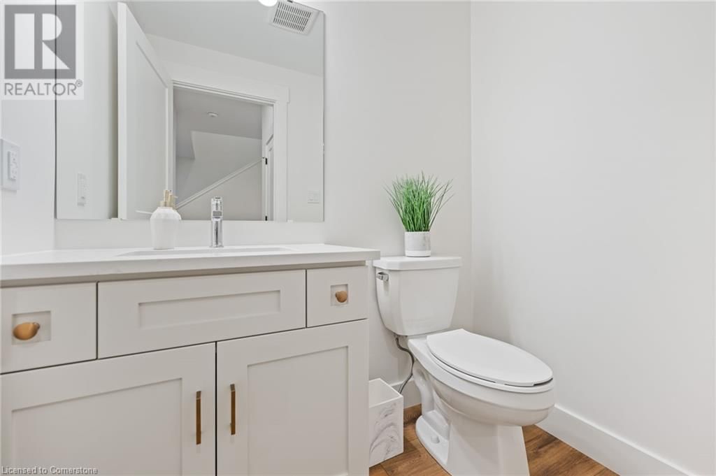 43 AMBER STREET Image 16