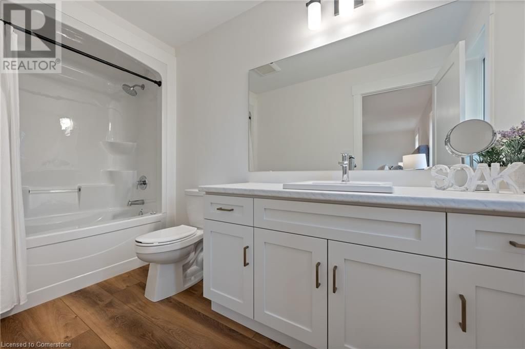 43 AMBER STREET Image 21