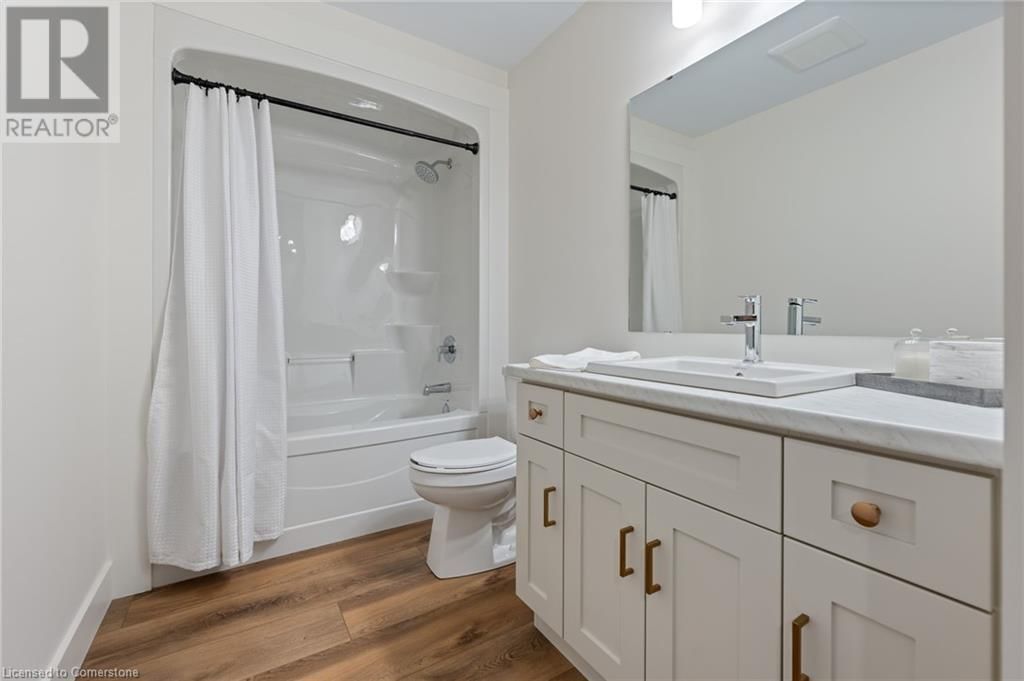 43 AMBER STREET Image 23