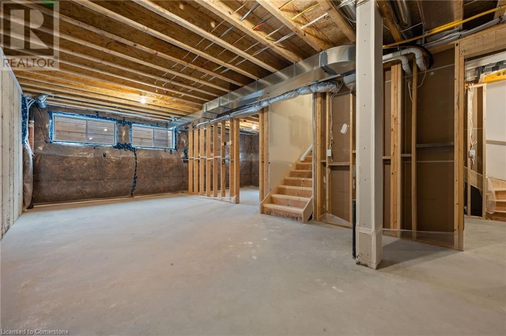 43 AMBER STREET Image 26