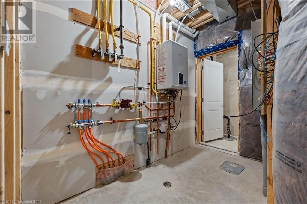 43 AMBER STREET Image 29