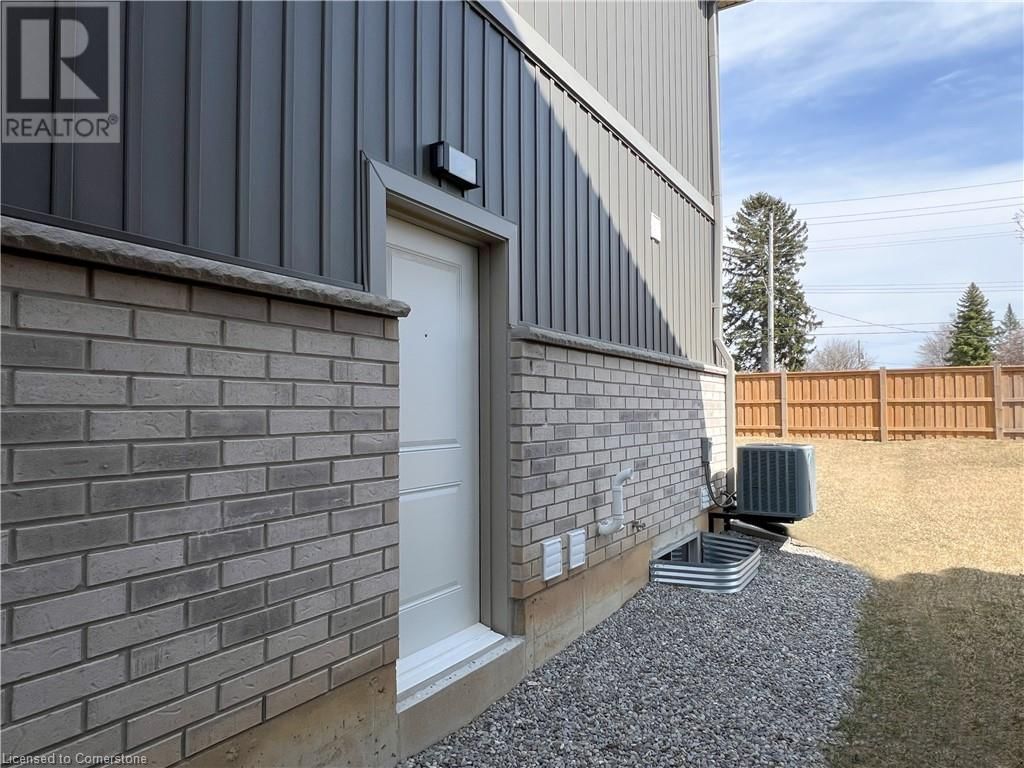 43 AMBER STREET Image 32
