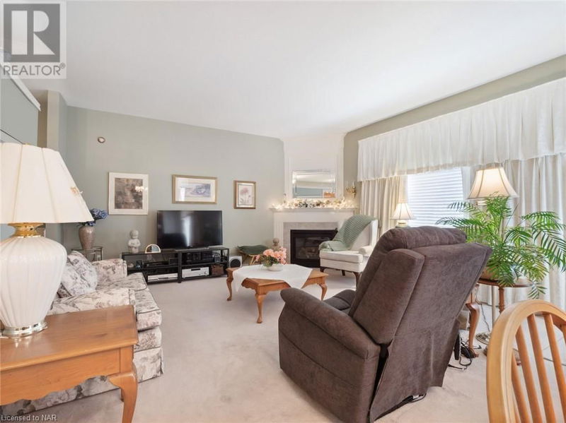 2290 STONEHAVEN Avenue  Niagara Falls, L2J4K1 | Image 20