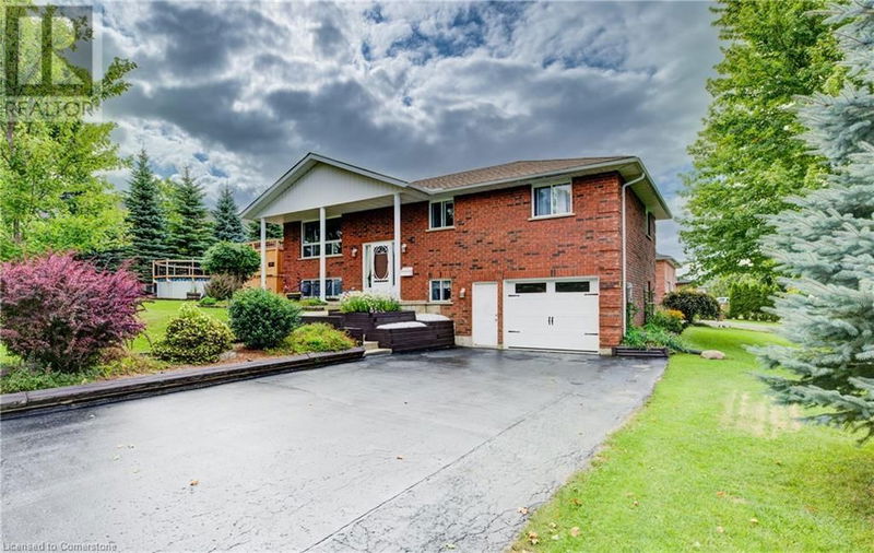 178 MELISSA Crescent  Mount Forest, N0G2L3 | Image 1