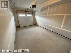 744 NELSON Street W Unit# 32 Image 31