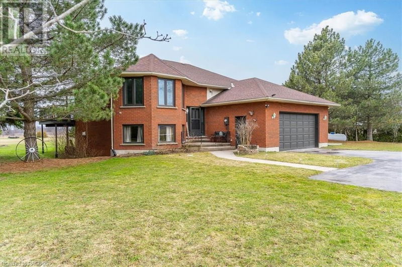 363618 LINDENWOOD Road  Kemble, N0H1S0 | Image 2