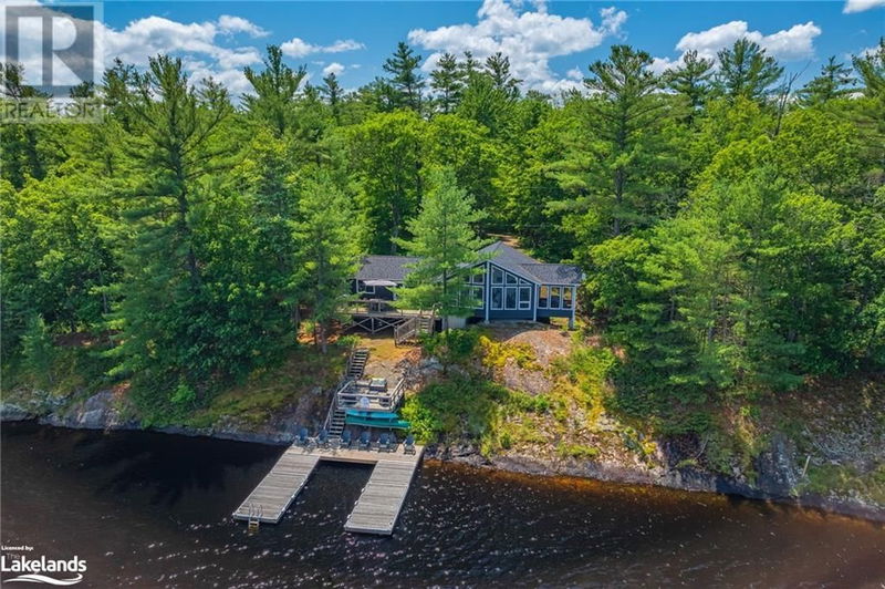 1265 WOODLAND Drive  Gravenhurst, P1P1R2 | Image 1