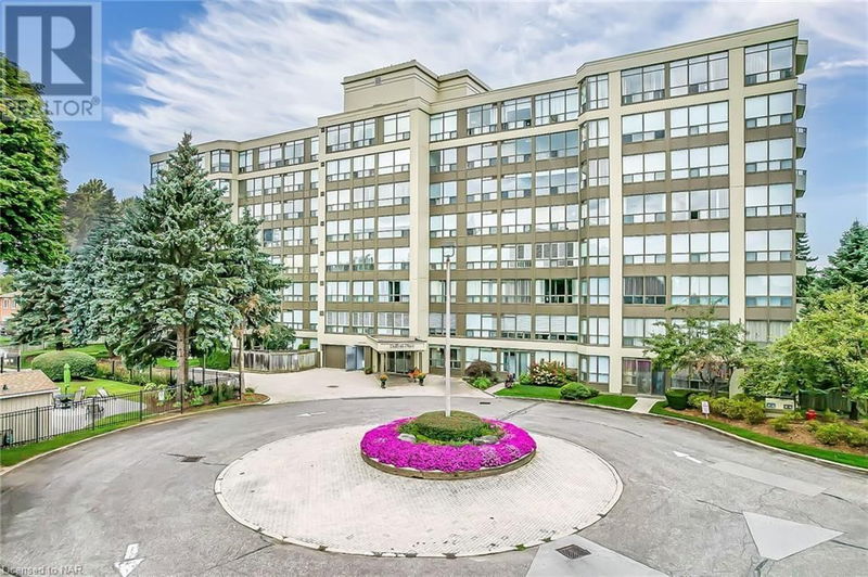 5100 DORCHESTER Road  Niagara Falls, L2E7H4 | Image 1