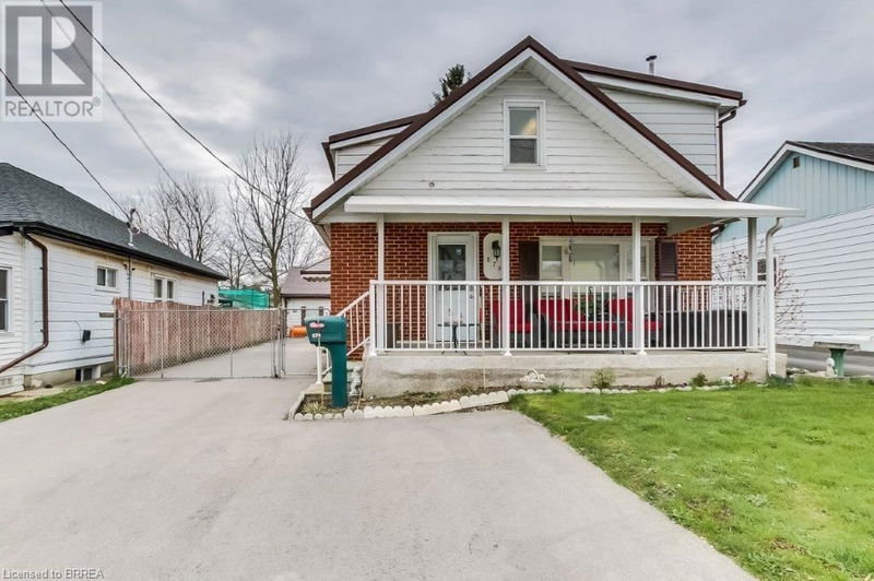 570 HENRY Street  Woodstock, N4S1X7 | Image 1