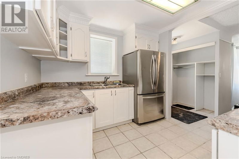 263 SYDNEY Street South Kitchener, N2G3V8 | Image 20