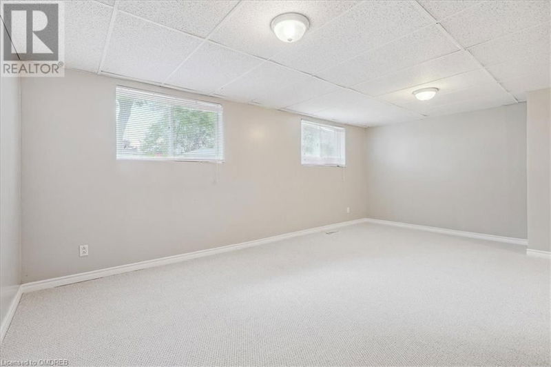 5352 SPRUCE Avenue  Burlington, L7L1N6 | Image 26