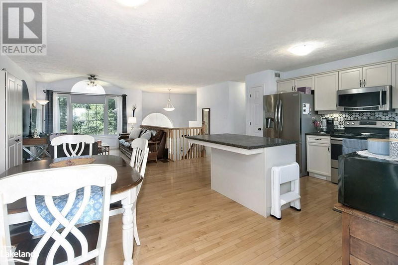 2577 7TH Avenue East Owen Sound, N4K6V1 | Image 12