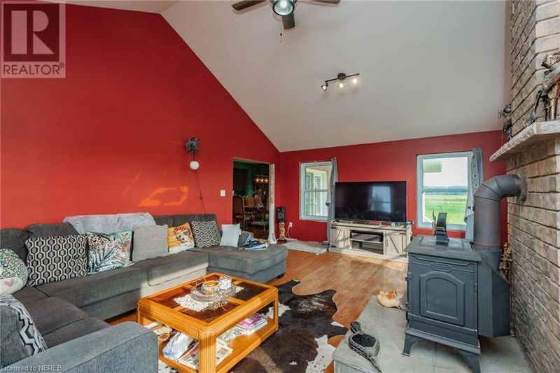 2264 CHISWICK Line  Powassan, P0H1Z0 | Image 19