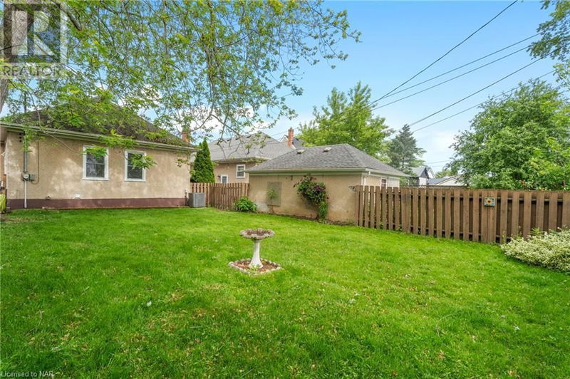 149 SOUTH Drive  St. Catharines, L2R4W3 | Image 28