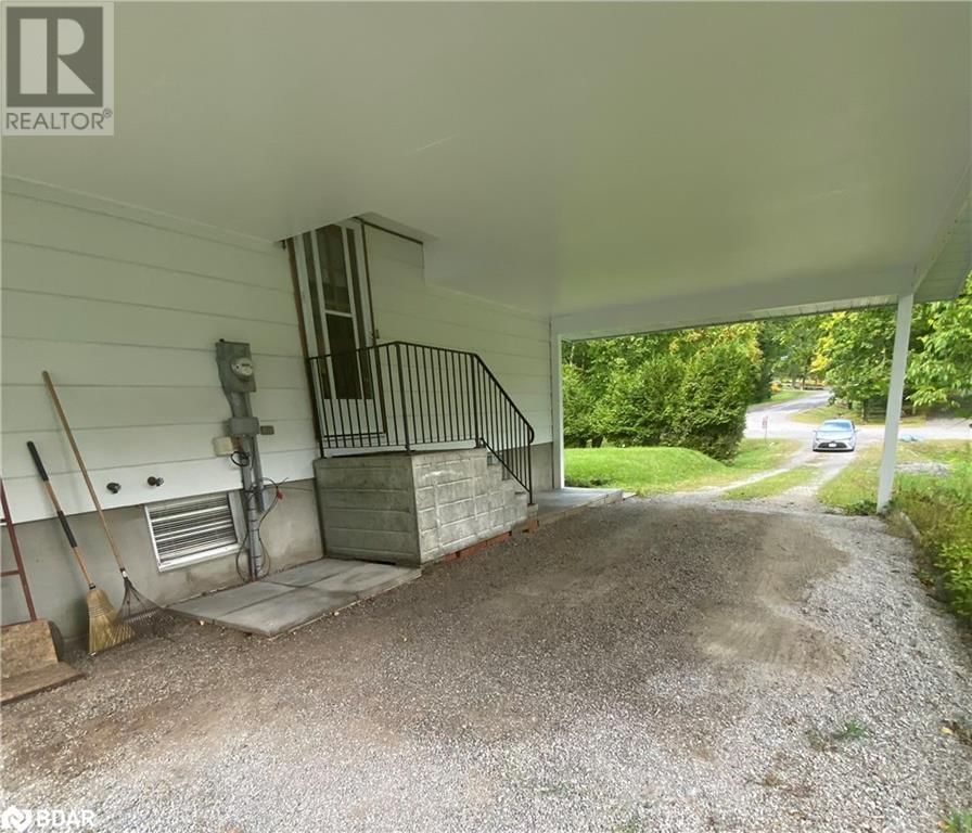 369 INDIAN Trail Image 33