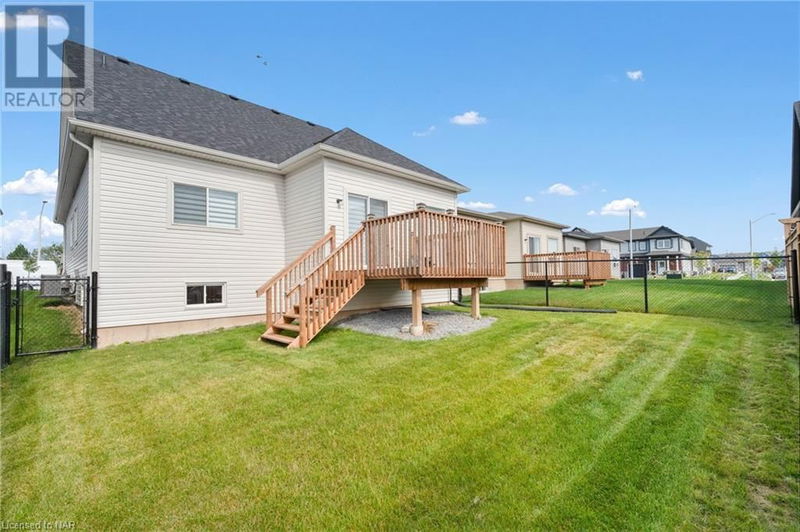 408 HUMMEL Crescent  Fort Erie, L2A0E8 | Image 20