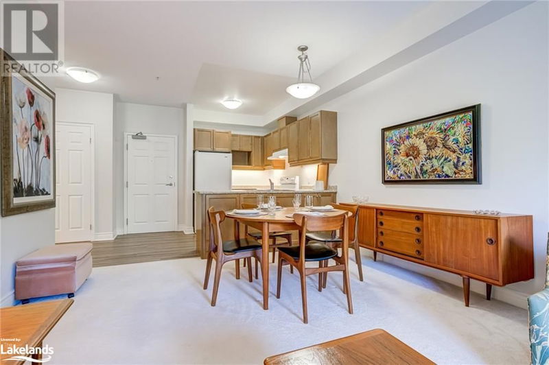 91 RAGLAN Street  Collingwood, L9Y4V3 | Image 17