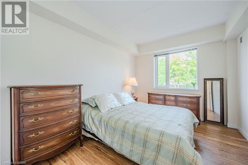 5 GORDON Street  Guelph, N1H4G8 | Image 19