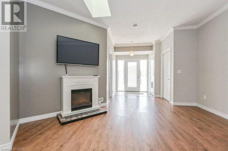 760 WOODHILL Drive  Fergus, N1M3W5 | Image 7