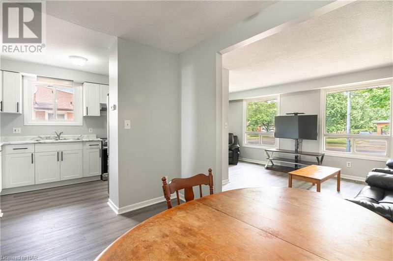 389 FIRST Avenue  Welland, L3C5R3 | Image 12