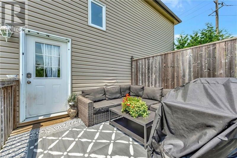 26 GRAND RIVER Avenue  Brantford, N3T4W7 | Image 33