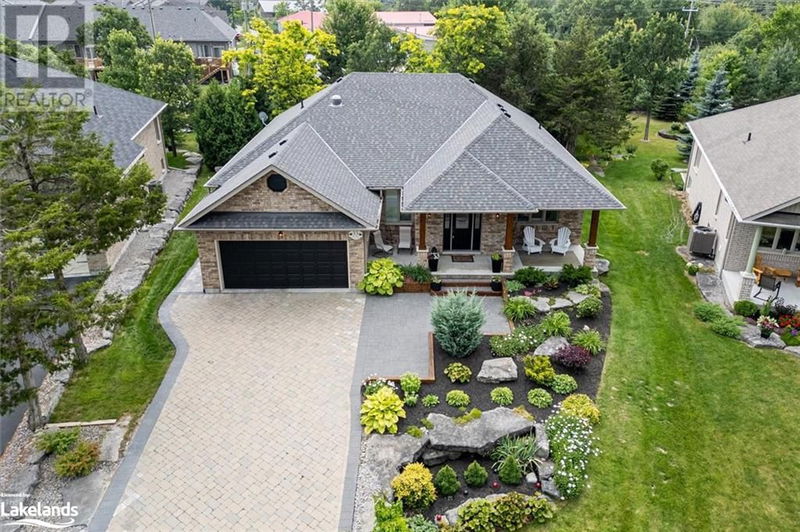 33 SOUTH HARBOUR Drive  Bobcaygeon, K0M1A0 | Image 2