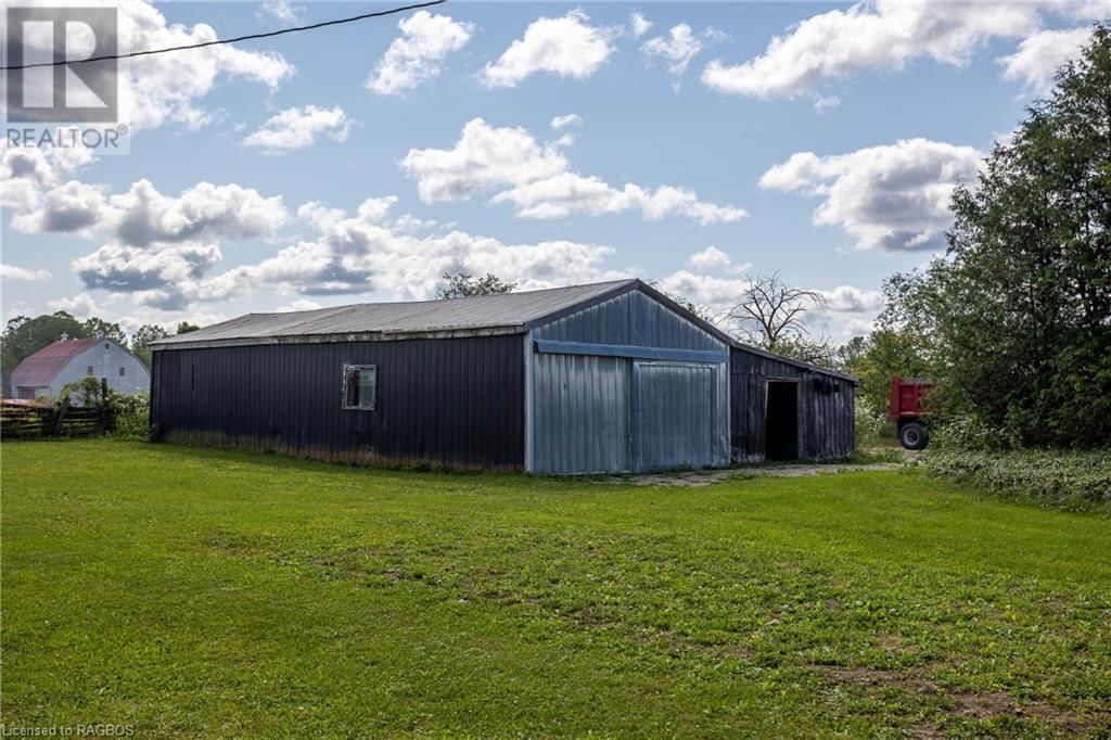 382966 SIDEROAD 18 Image 36