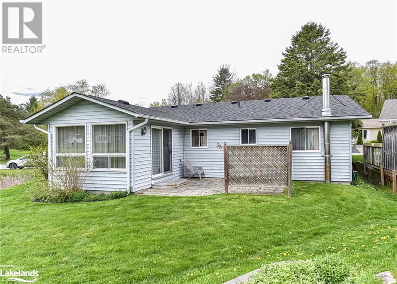 56 TECUMSETH PINES Drive  New Tecumseth, L0G1W0 | Image 6