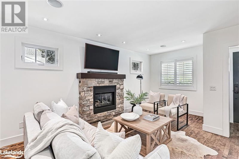 318 MAPLE Street  Collingwood, L9Y2R4 | Image 12