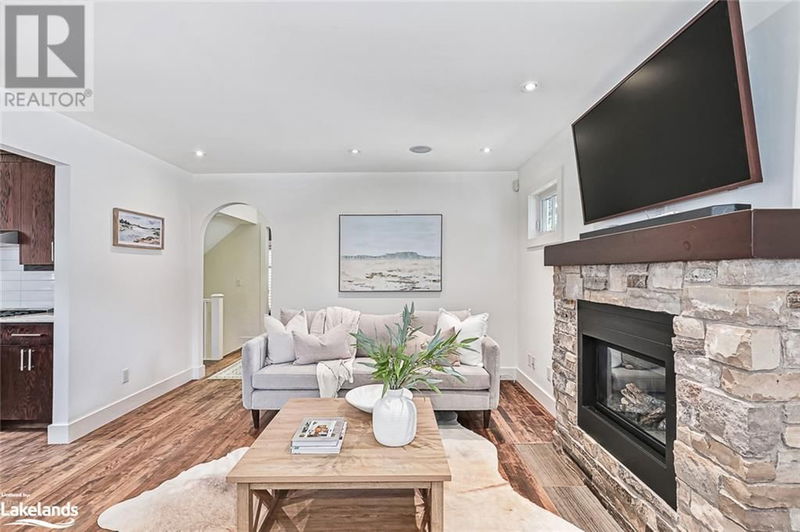 318 MAPLE Street  Collingwood, L9Y2R4 | Image 14