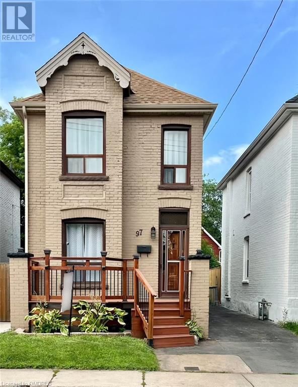 97 FRANCIS Street  Hamilton, L8L3V4 | Image 1