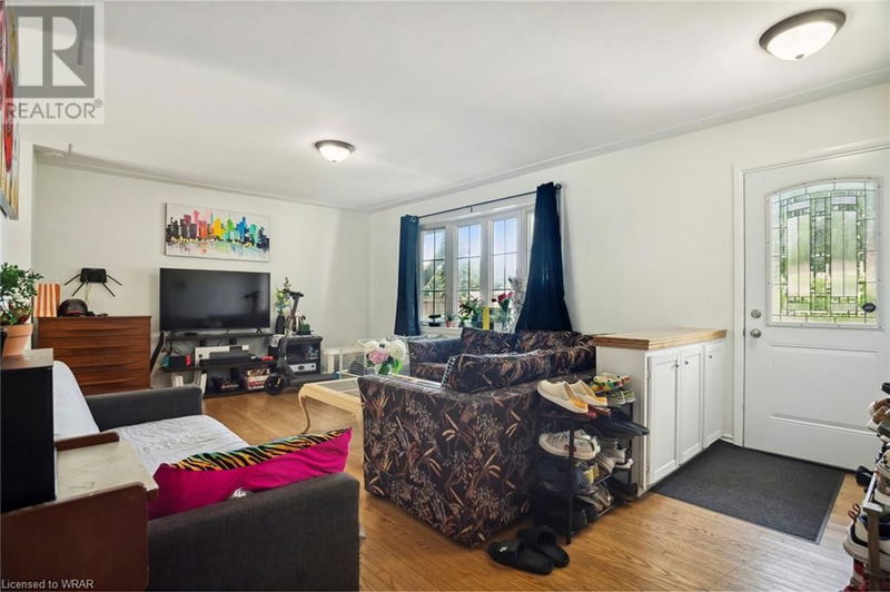 497 REGAL Drive  London, N5Y1K1 | Image 3