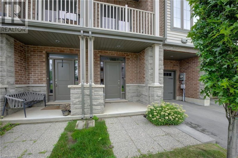 3 RIDGESIDE Lane  Waterdown, L0R2H1 | Image 2