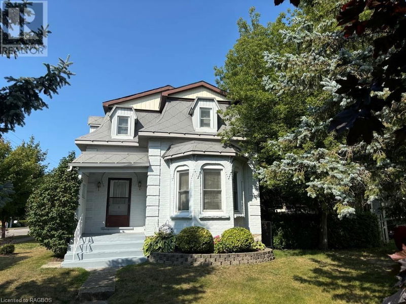 247 BROADWAY Street  Kincardine, N2Z2X9 | Image 1