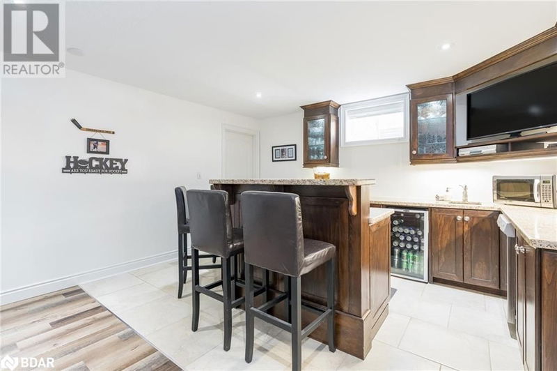 16 BOOTHBY Crescent  Minesing, L4M4S4 | Image 25