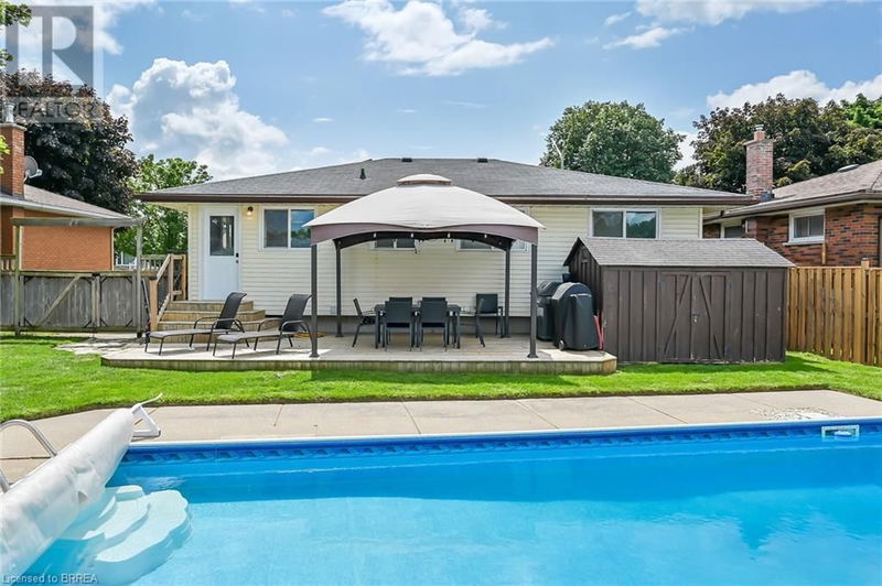 10 PEMBROKE Avenue  Brantford, N3R5B4 | Image 35