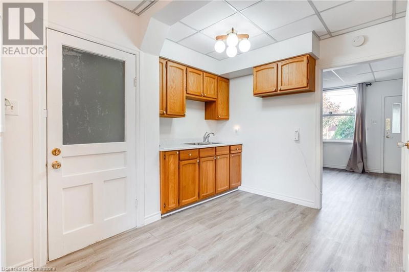 45 EAST BEND Avenue North Hamilton, L8L7E1 | Image 10