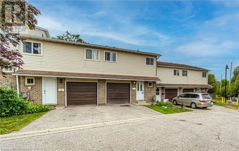 312 BLUEVALE Street North Waterloo, N2J4G3 | Image 2