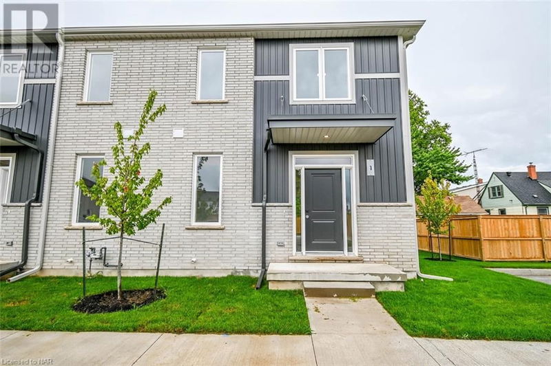 121 MOFFATT Street  St. Catharines, L2P0E8 | Image 36