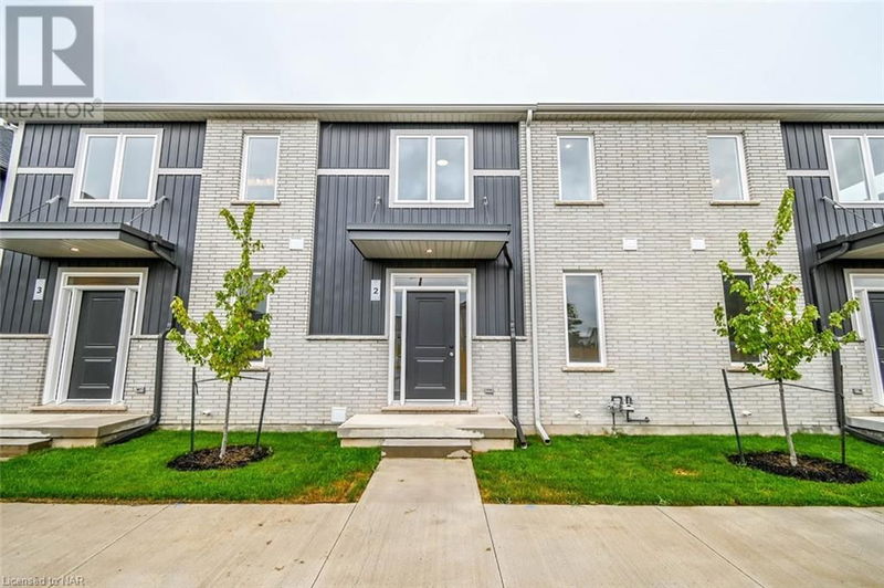 121 MOFFATT Street  St. Catharines, L2P0E8 | Image 1