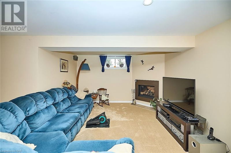 3772 CANBOROUGH Road  Fenwick, L0S1C0 | Image 32