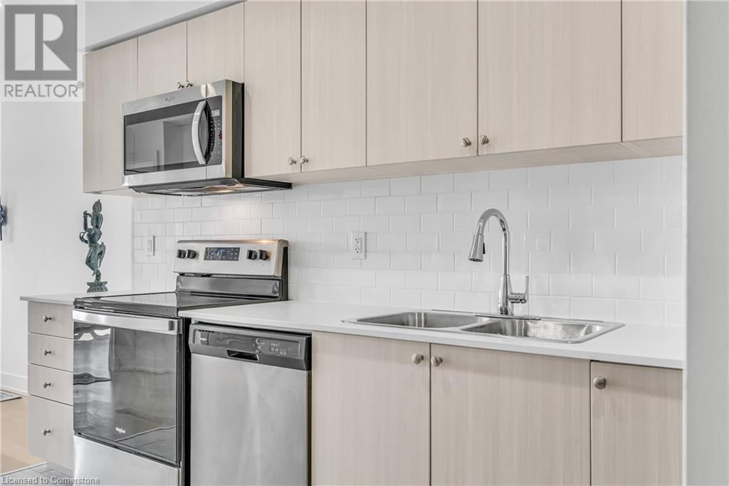 310 BROADWAY Avenue Unit# 308 Image 15