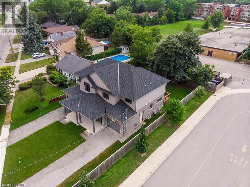 427 VINE Street  St. Catharines, L2M3S6 | Image 25