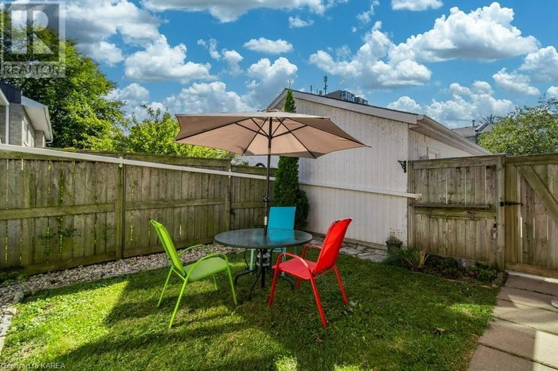 32 YONGE Street  Kingston, K7M1E3 | Image 33