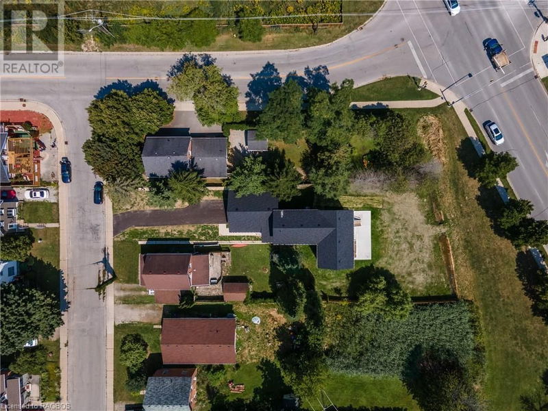 1889 3RD Avenue  Owen Sound, N4K4R7 | Image 7