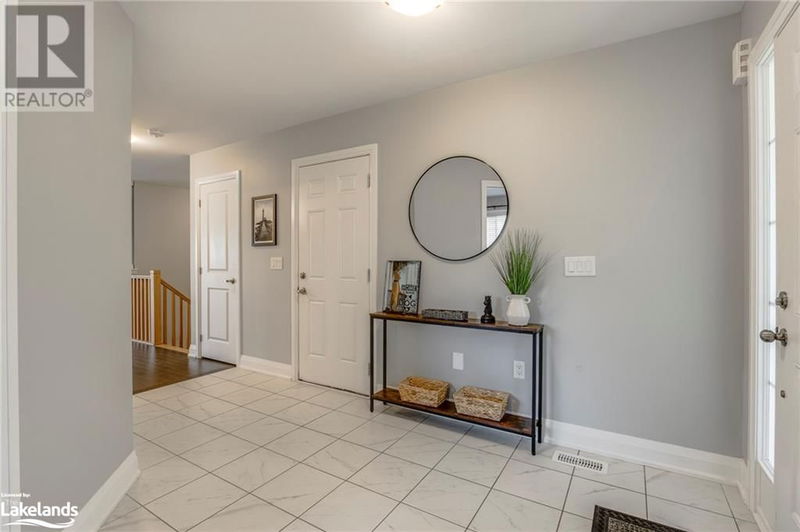 14 BEAUSOLEIL DRIVE null  Penetanguishene, L9M0V8 | Image 3